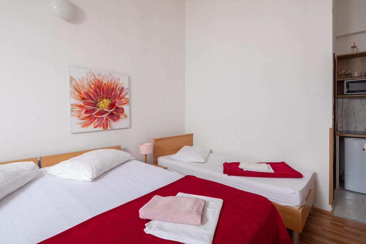 Beach Apartments Borovina Stanici 外观 照片
